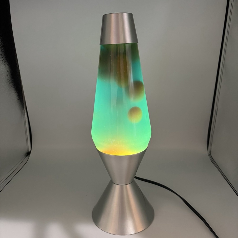 16" Tall Lava Lamp Silver Base 52 Oz Model 5200 Yellow Wax Blue Water Vtg